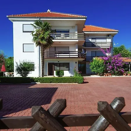 Appartamento Two-bedroom In Zadar Ii *